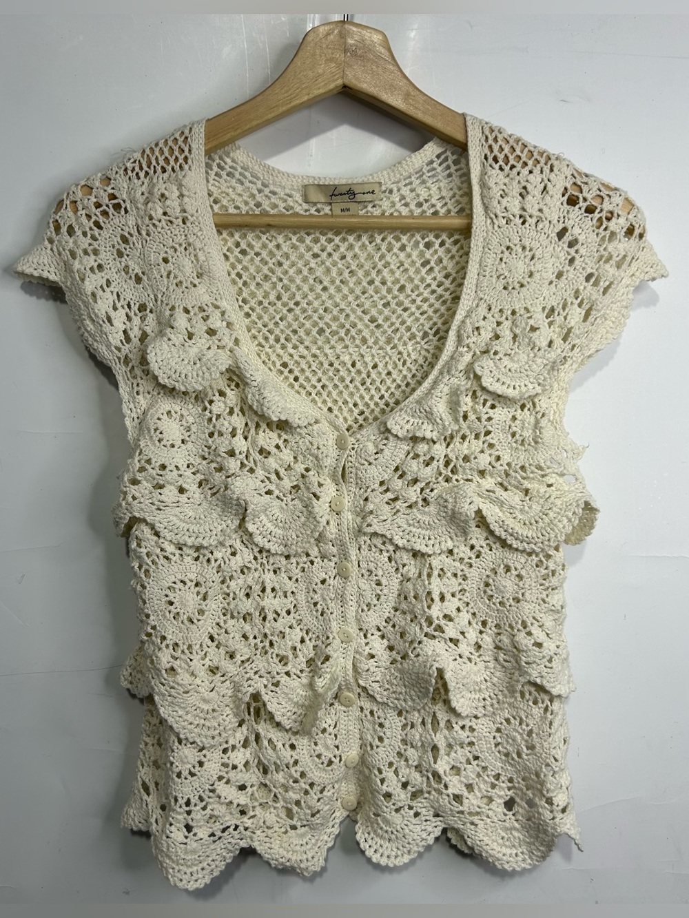 Twenty One Vintage Y2K Cream Open Knit Ruffled Scalloped Layered Boho Vest